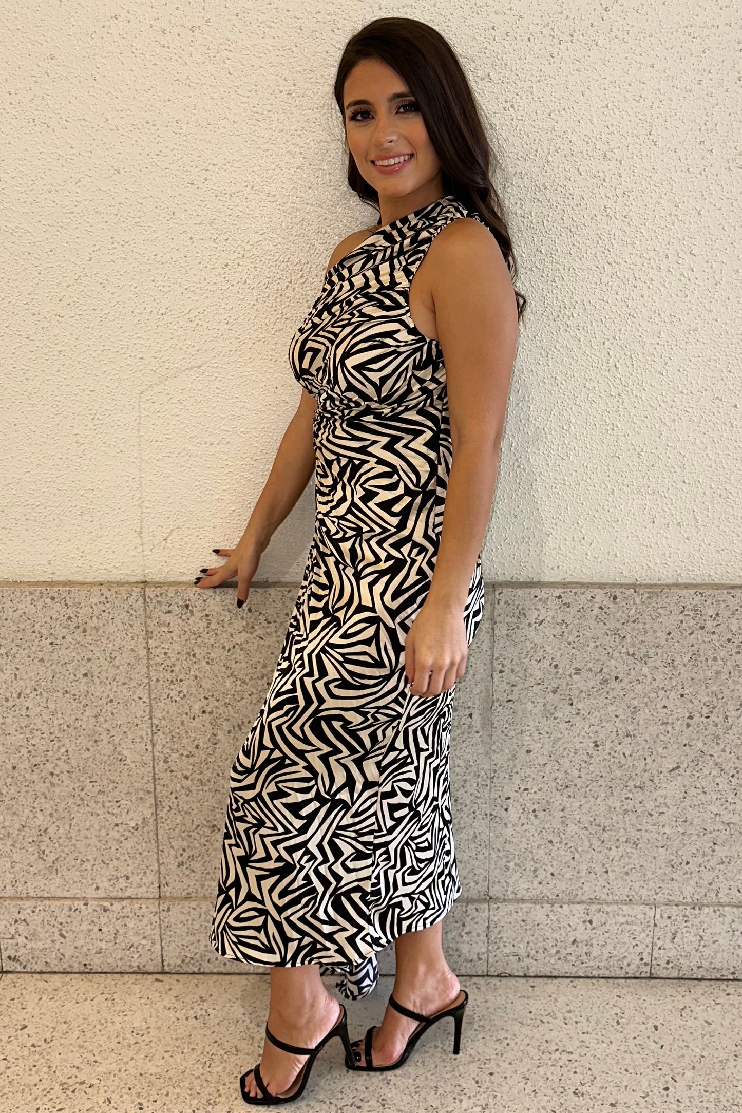 Urban Oasis Dress (Black/Nude)