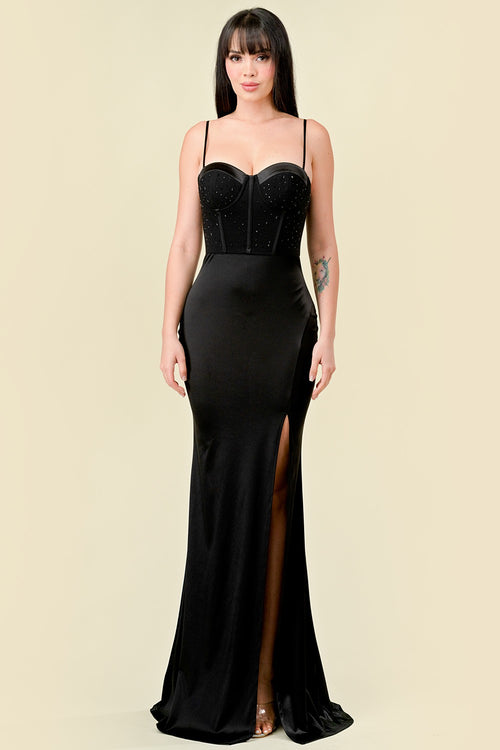Queen Isabella Dress | Black