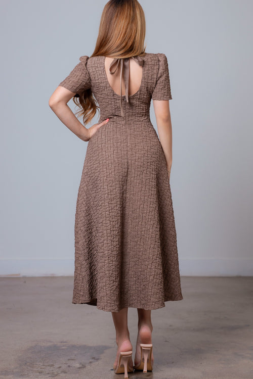 Sophisticated Woman Dress | Mocha