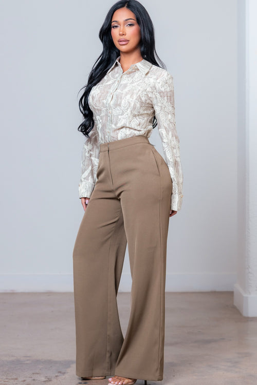 I'm The Boss Two-Piece Set | Taupe/Multi