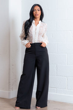 Who's The Boss Two-Piece Set | Ivory/Black