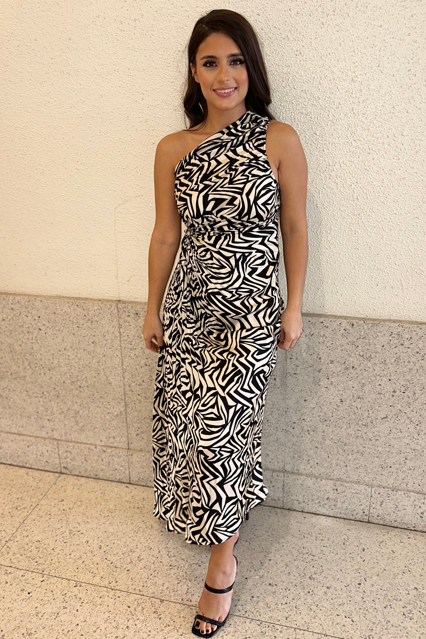 Urban Oasis Dress (Black/Nude)