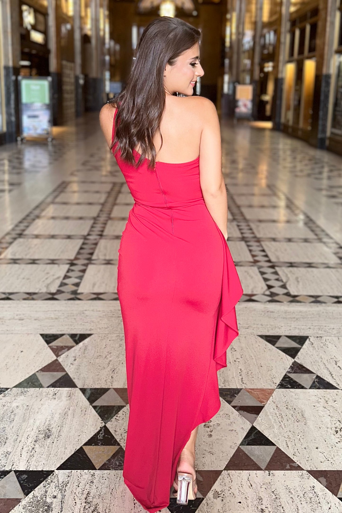 Queen Melanie Dress (Red)